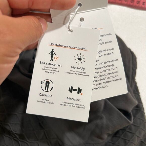 BoomBooty Women’s Scrunch Butt Leggings Black Size L Textured High Waisted - Picture 7 of 7